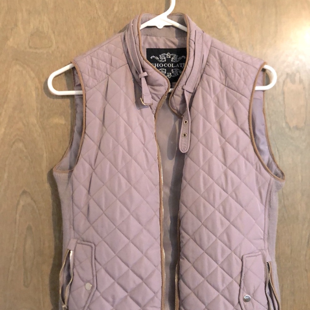 Padded quilted vest by chocolate